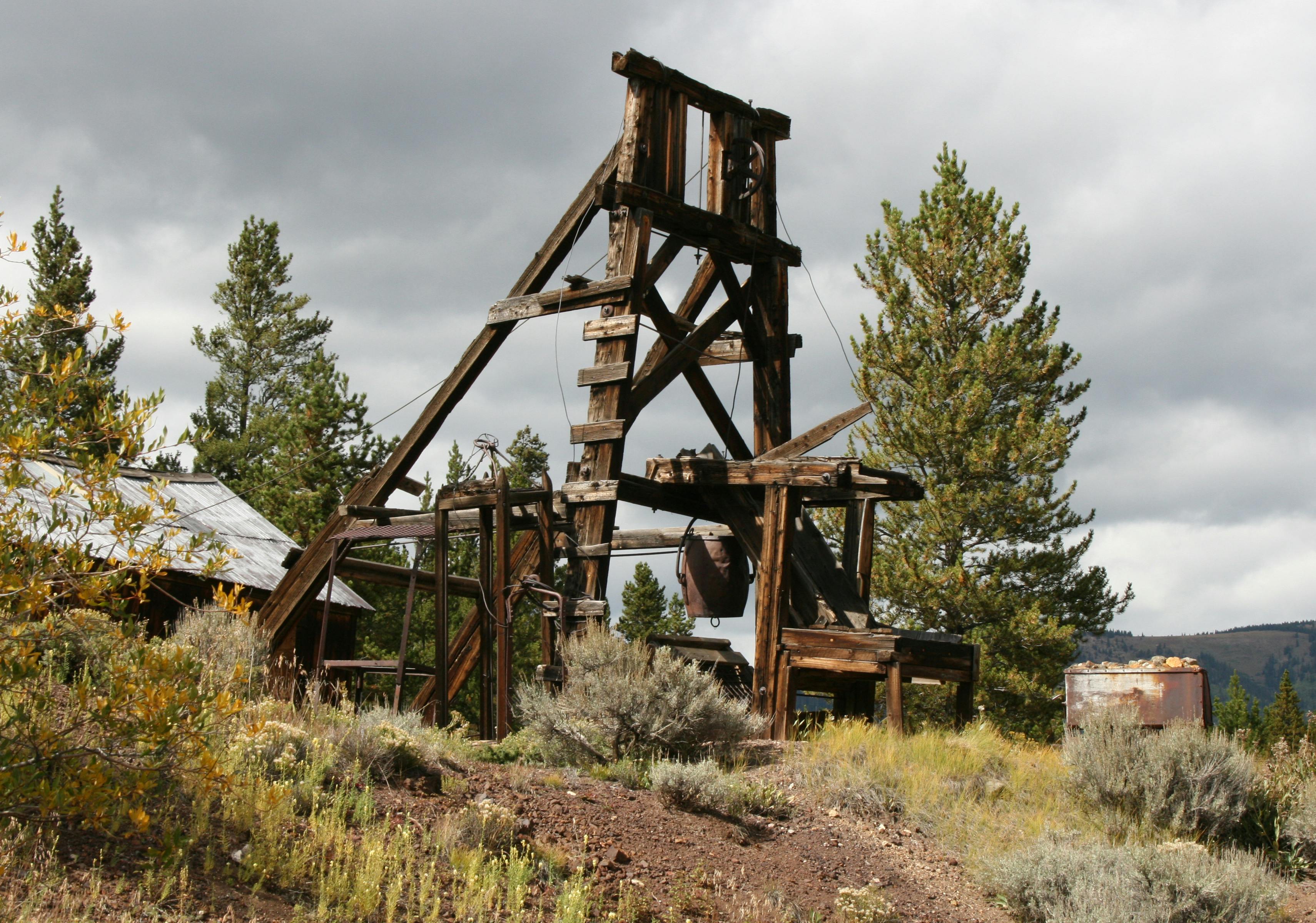 matchless mine headframe photo