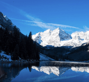 Maroon Bells in Winter