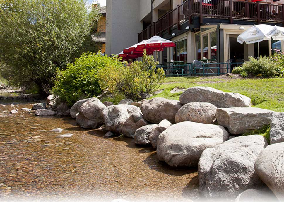 up the creek bar & grill in vail photo