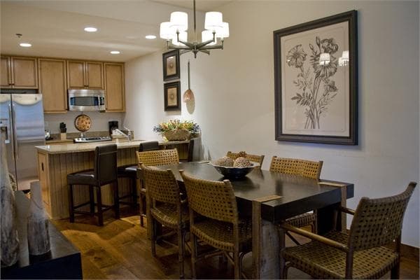 bluesky breckenridge dining room photo