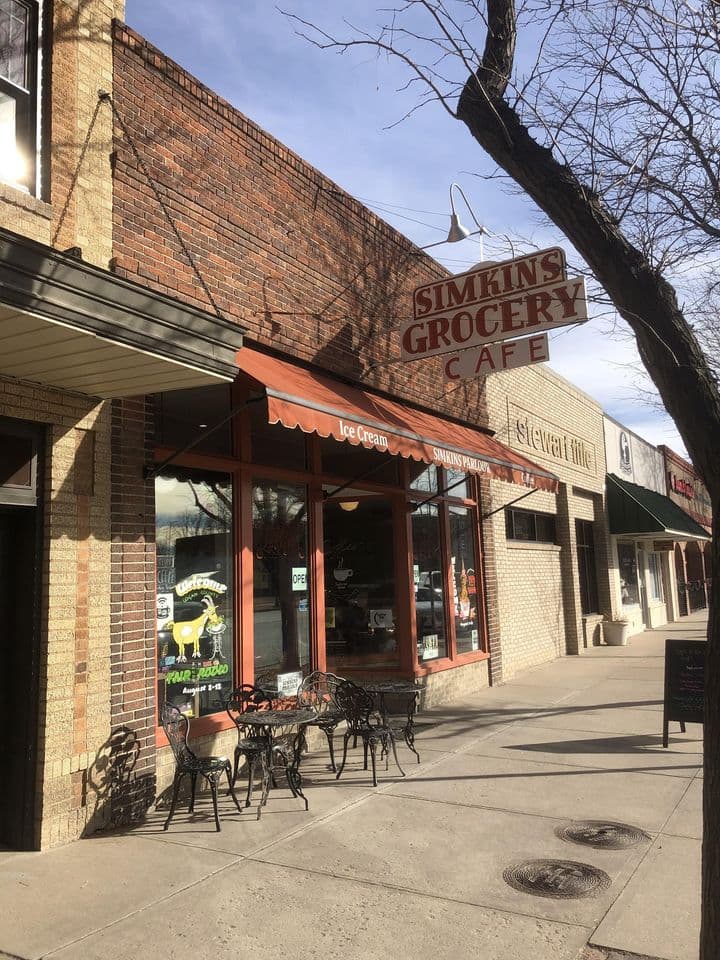 simkins parlour in sterling photo