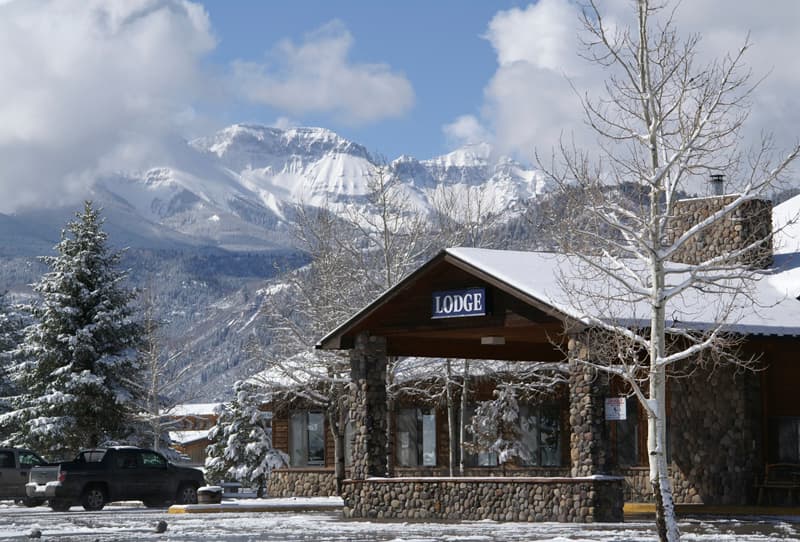 soak in the sights at the ridgway lodge.  photo