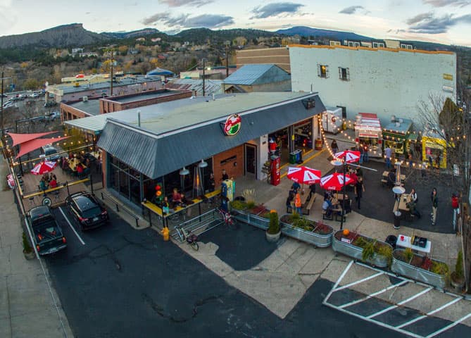 11th street station photo
