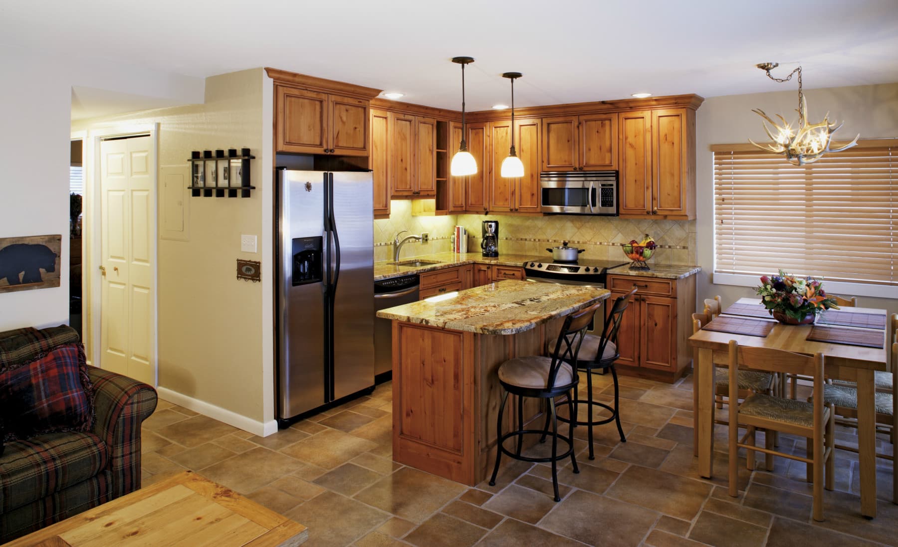 2 bed condo at vail racquet club mountain resort photo 17