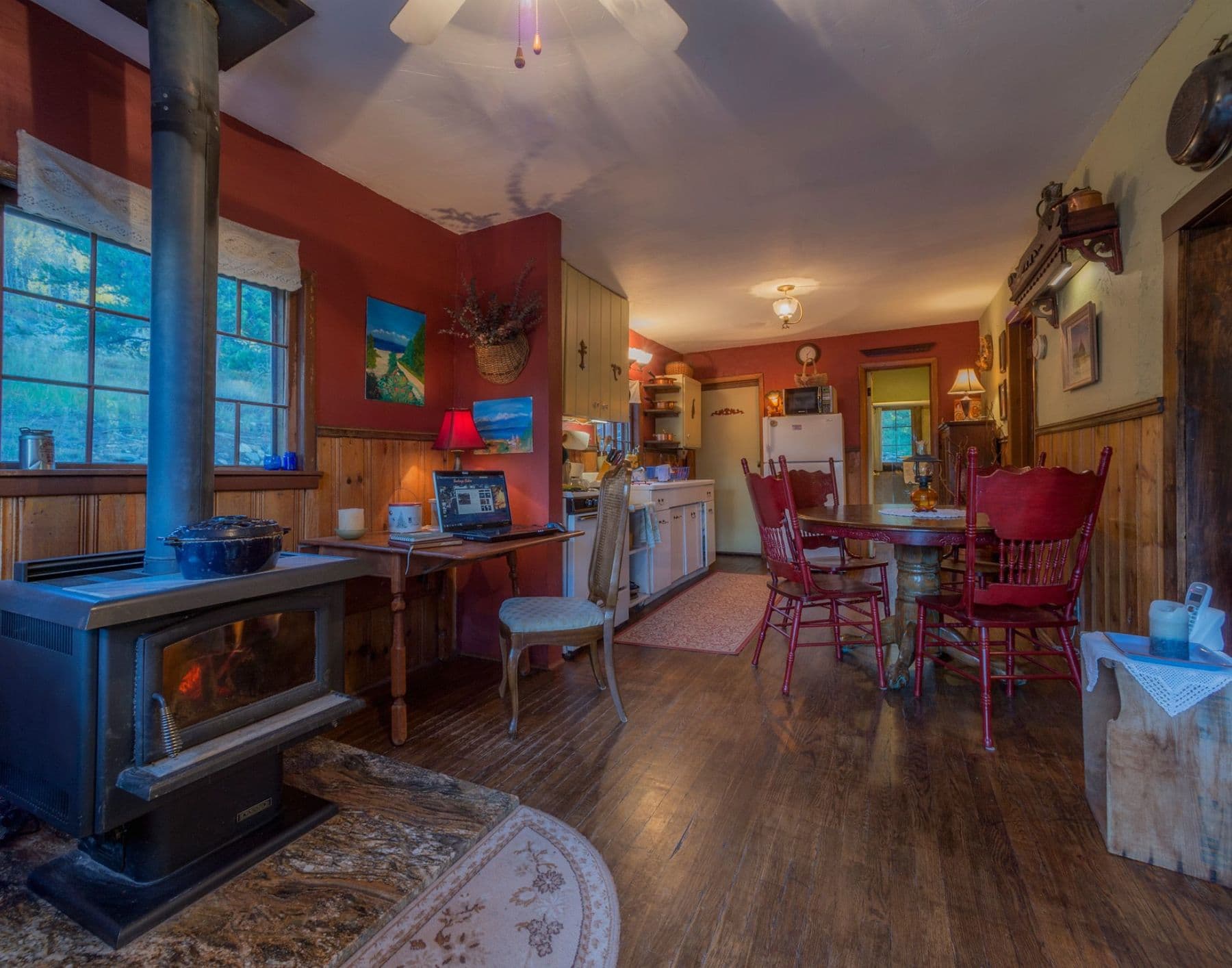 luna's kitchen - dining photo 5