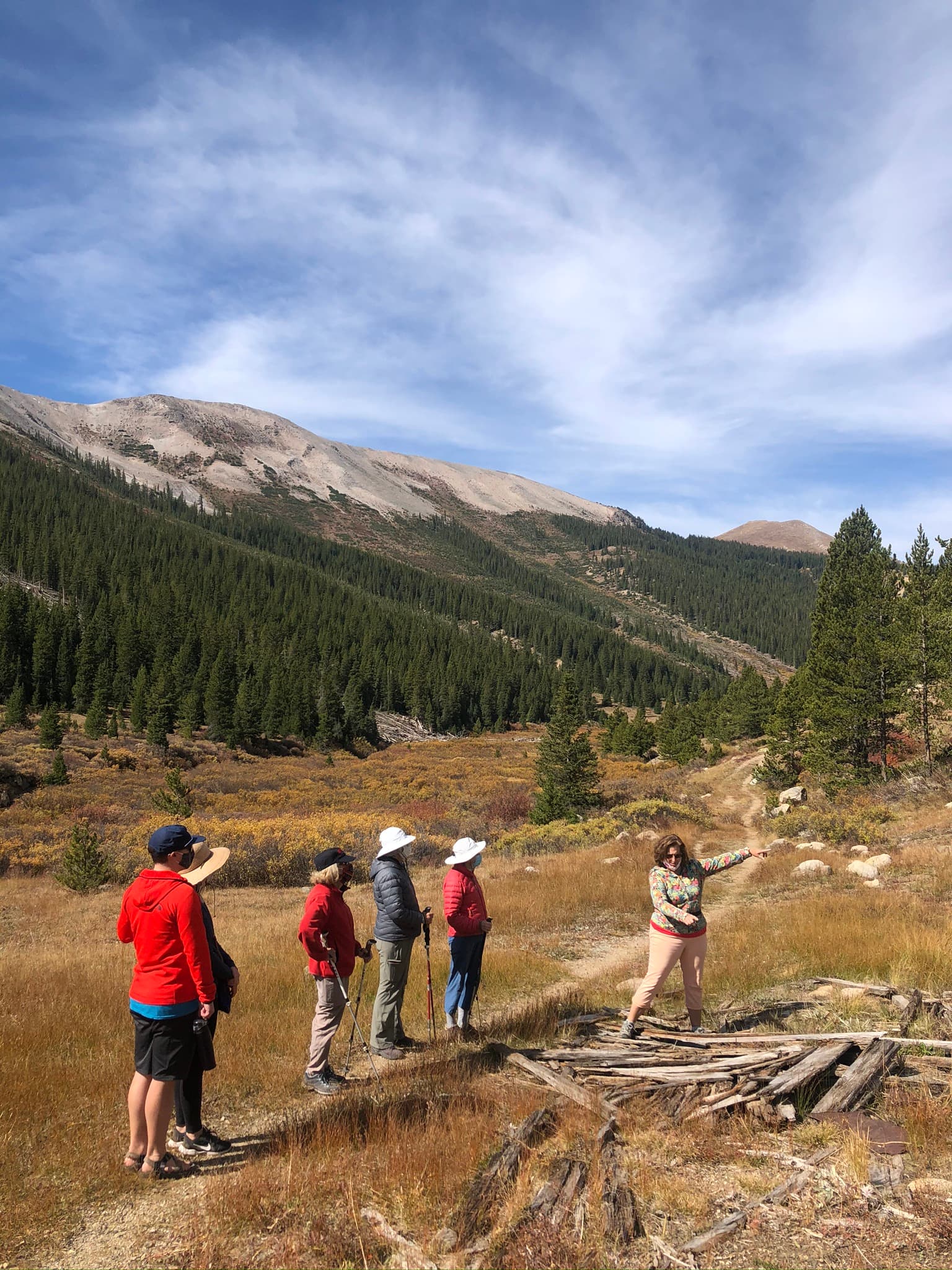 tour of independence ghost town, summer 2020 photo 10